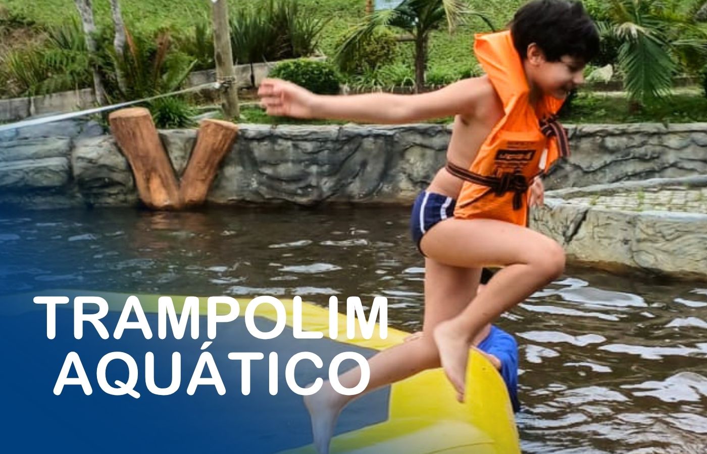 Trampolim Aquático